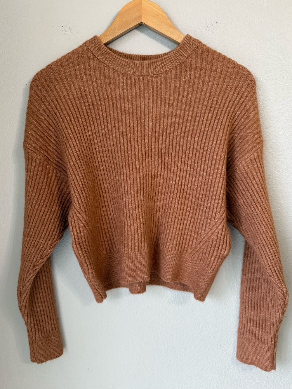 Elodie Ribbed Crewneck Cropped Sweater Women’s Size Small Long Sleeve Brown